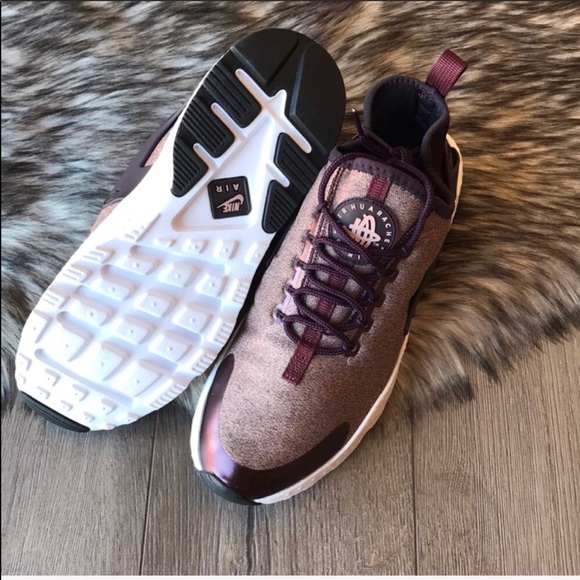 NWT Nike Huarache Run Ultra - Picture 8 of 8